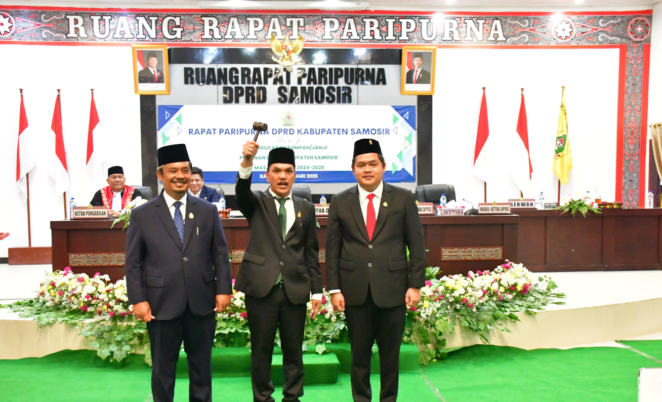 Nasip Simbolon Dilantik Jadi Ketua DPRD Samosir
